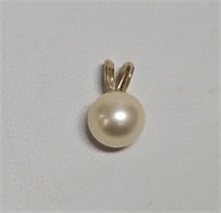 Pearl Pendant (Marked 14K)