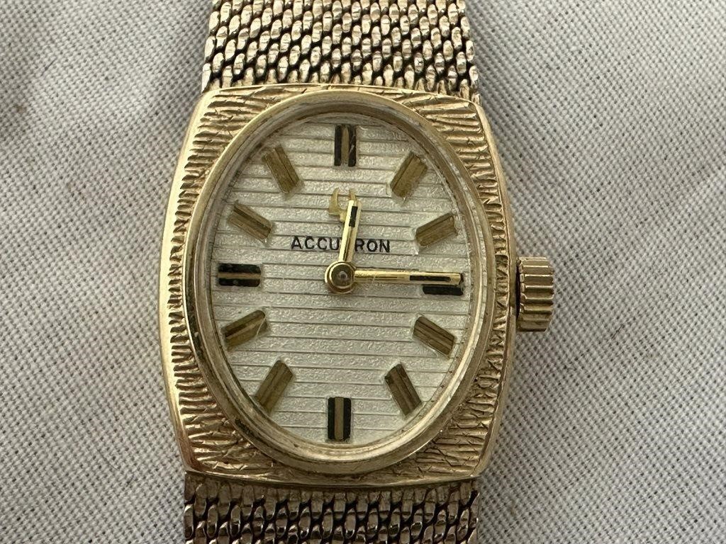 Ladie's Bulova Accutron Vintage Wrist Watch