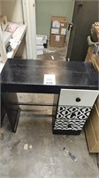 Small Wooden Desk with 3 Drawers
