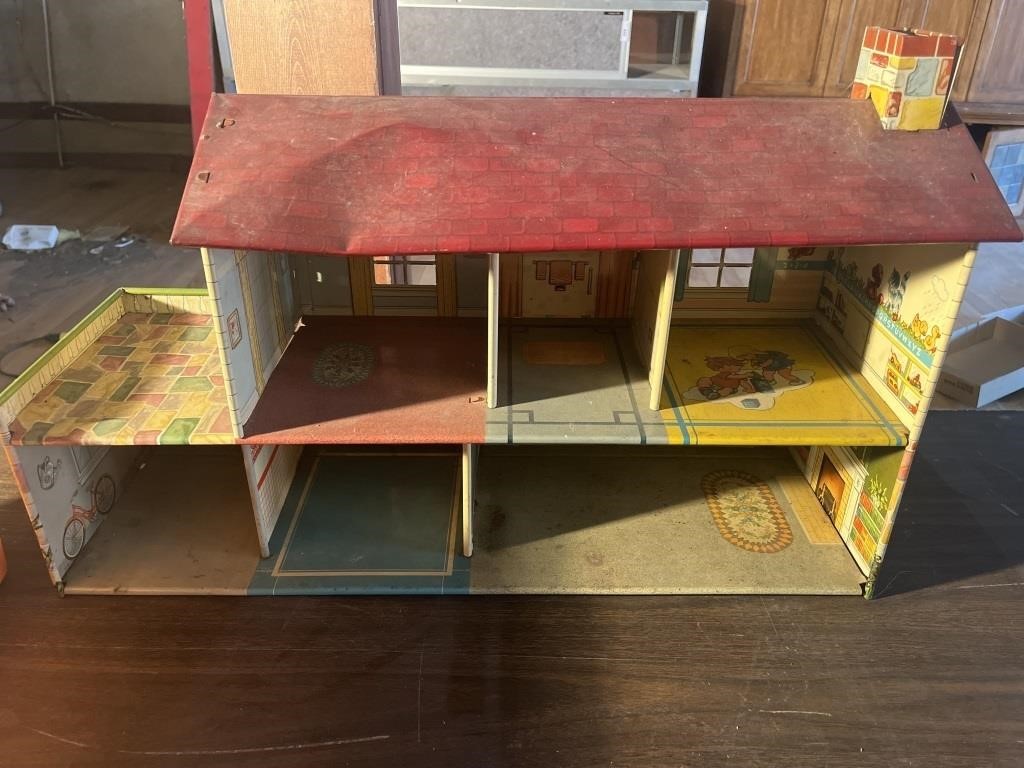 Tin Doll House, Doll House Pieces