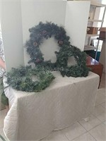 Lot of 3 Christmas Wreaths