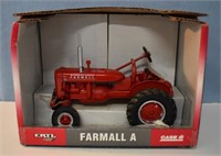 Ertl Farmall A  Farm Tractor Toy