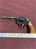 Smith & Wesson 22 long rifle six shot