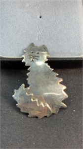 STERLING CAT PIN