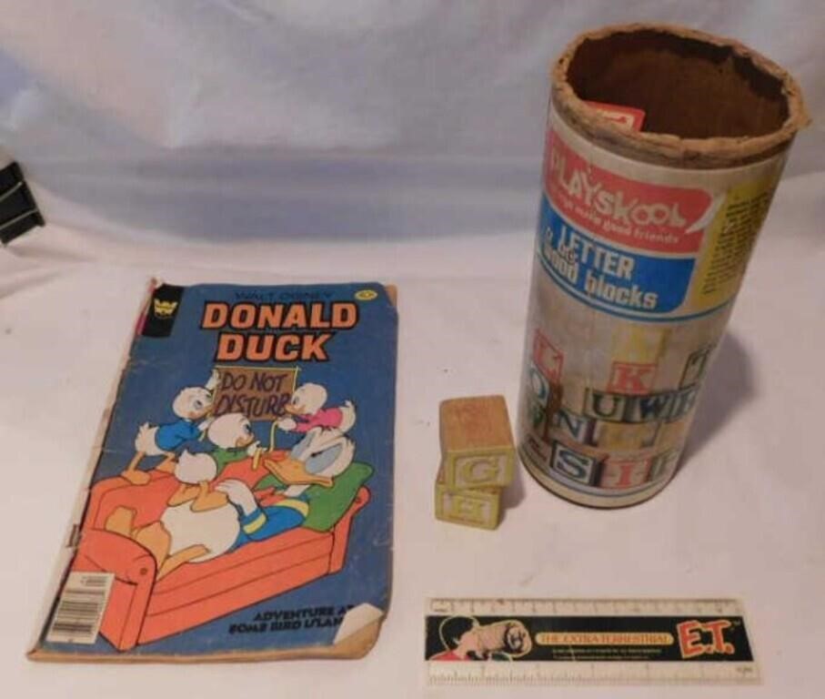 1979 Walk Disney Donald Duck comic book - Wooden