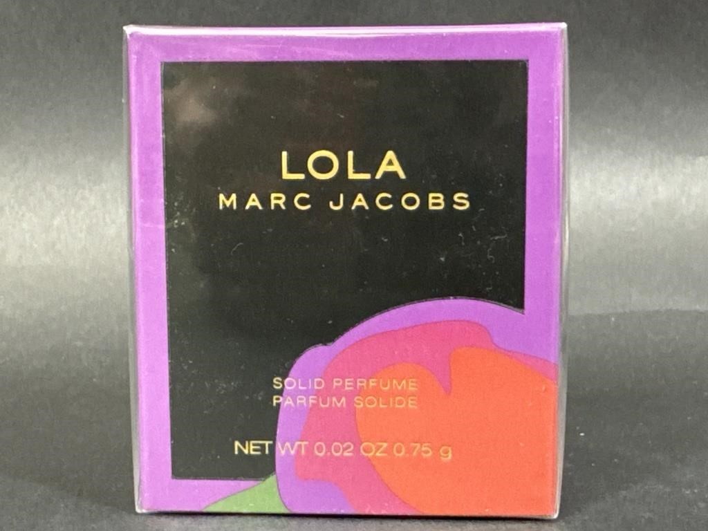 Unopened- LOLA by Marc Jacobs Perfume & Bracelet
