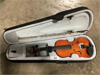 New Violin w/ Carry Storage Case.
