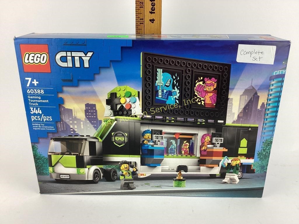 Lego city series model number 60388 complete set