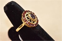 18kt Yellow Gold Garnet Ladies Ring