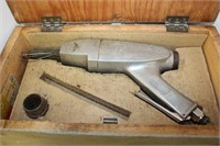 Vintage Chicago Pneumatic Needle Scaler