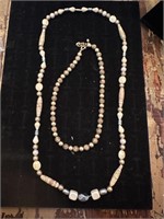 Vintage bead necklace and metal filagree necklace