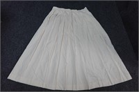 Vintage Suburbans Pleasted Skirt Size 12