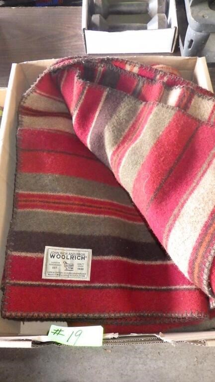 WOOLRICH WOOL BLANKET