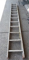 12' Aluminum Ladder Extends up to About 20'