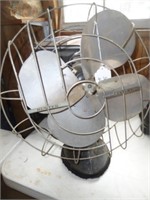 Hunter Century Vintage Oscillating Desk Fan