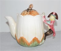 Tallin frog teapot, 6"