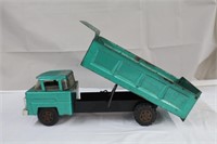 Marx metal dump truck, 1950/1960, plastic wheels,