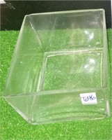 4- SQUARE VASE- GLASS