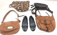 2 LEATHER FOSSIL HANDBAGS, COACH SHOES S