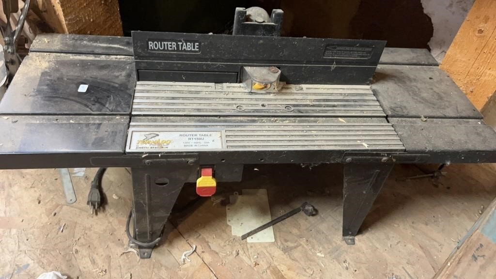 Tornado Tools 34" Bench-Top Router Table