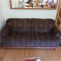 Marshfield Furniture Loveseat Couch - Pullout