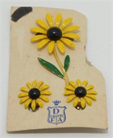 Vintage DuBarry Flower Black Yellow Enamel Brooch