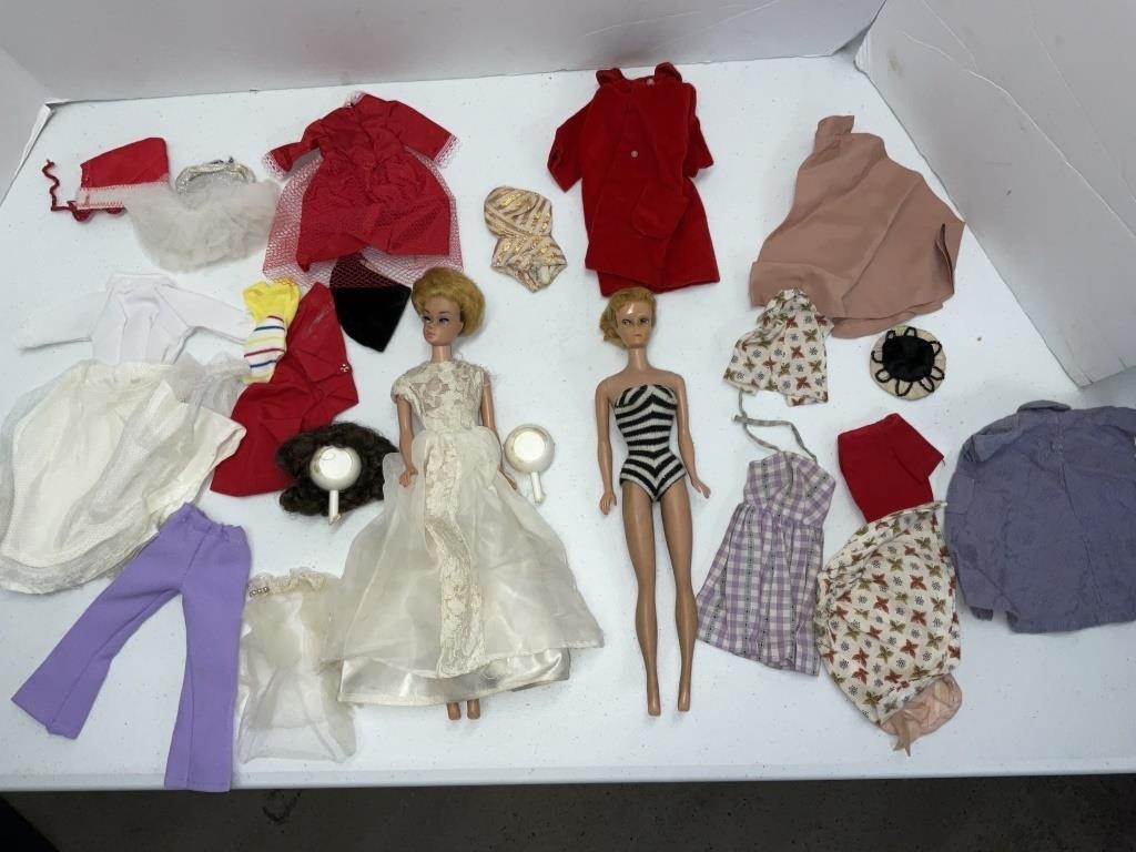 1950s Barbie dolls, with wigs, clothes,