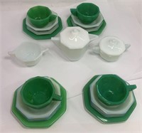 Akro Agate Green & White Glass Child's Tea Set