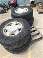 4 tires & rims - LT265/75R15