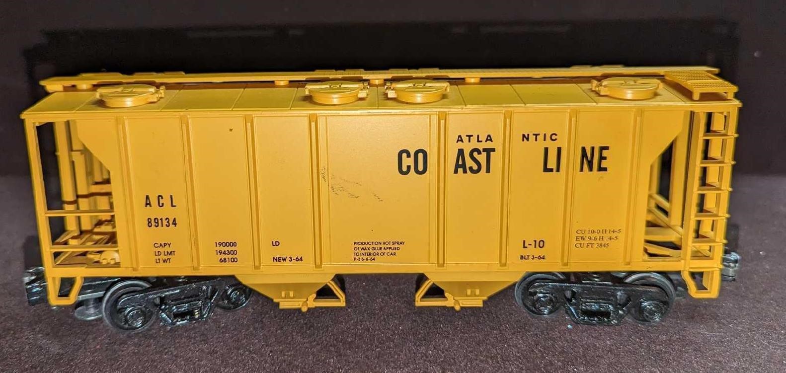 M.T.H. O Scale Atlantic Coast Line PS-2 Hopper Car