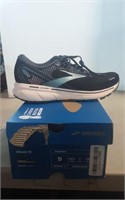 Brooks "Ghost 14" Womens Shoes-Size 9