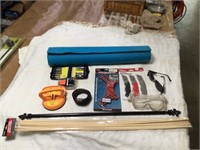 Miscellaneous lot of items