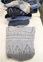 (6) MEN'S SWEATERS, SIZE MED, ONE IS ALPACA