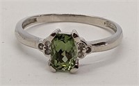 Silver Tone Ring Green Stone With Clear Rhinestone