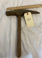 L284- Antique Hammer