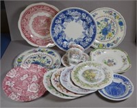 Twelve decorative plates and 2 teacups