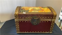 Treasure box - lacquered and laminated treasure