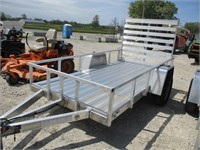 2019 Everlite 5x10 Trailer w/ ramp