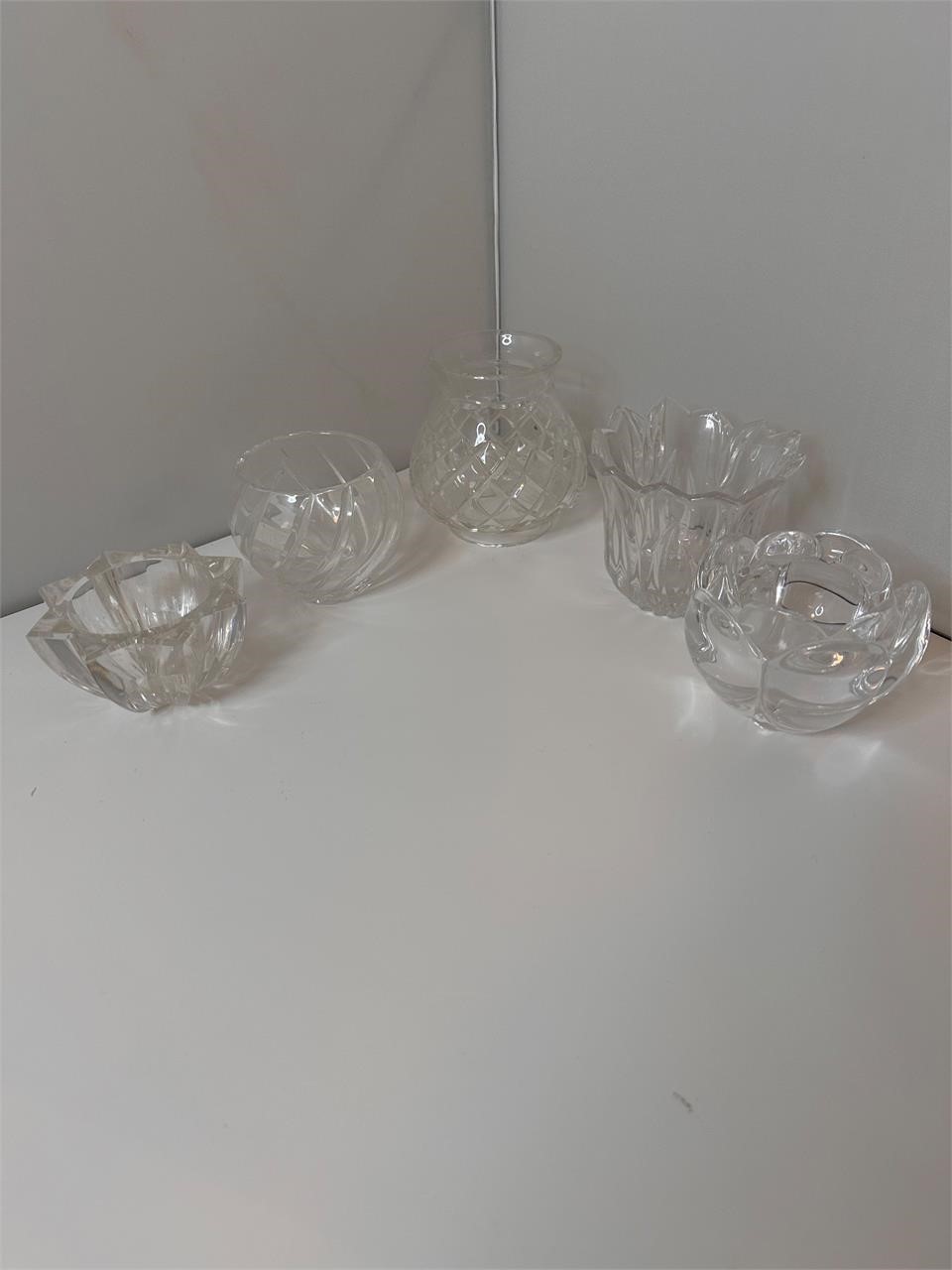 Small crystal decor pieces