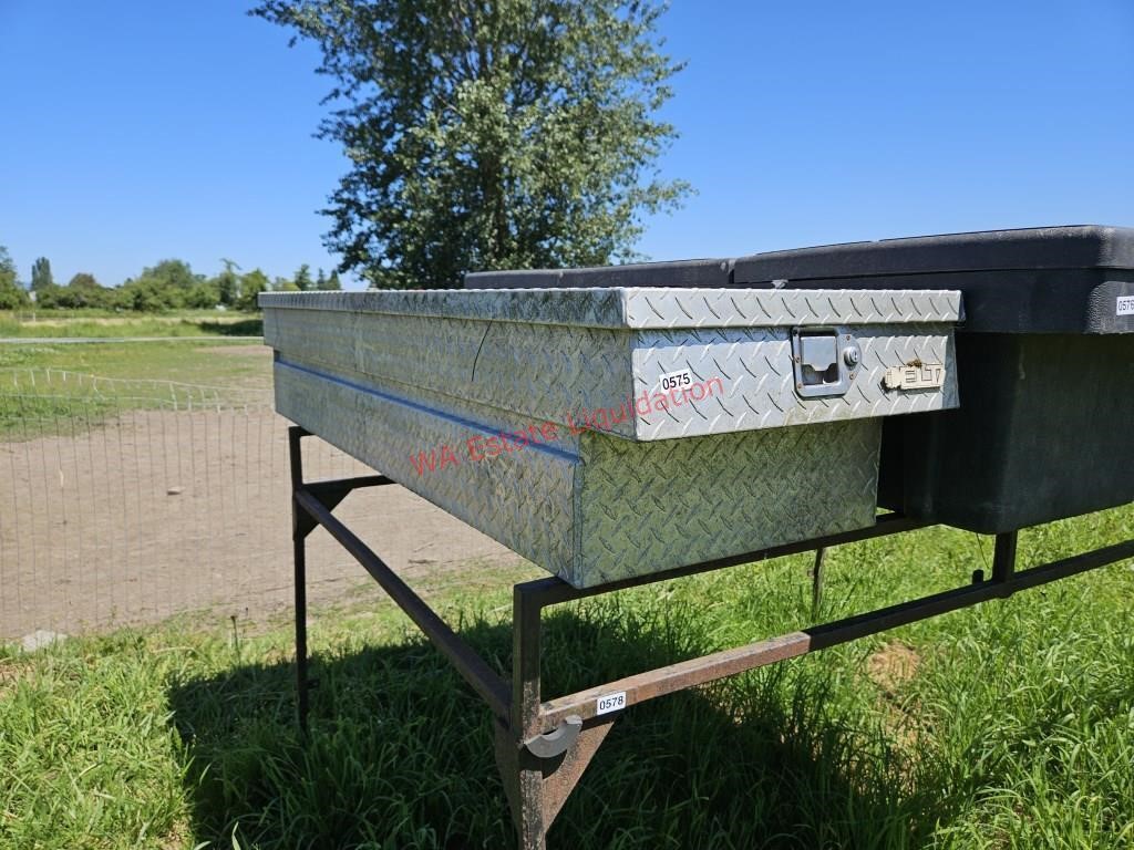 Diamond Plate Truck bed Box