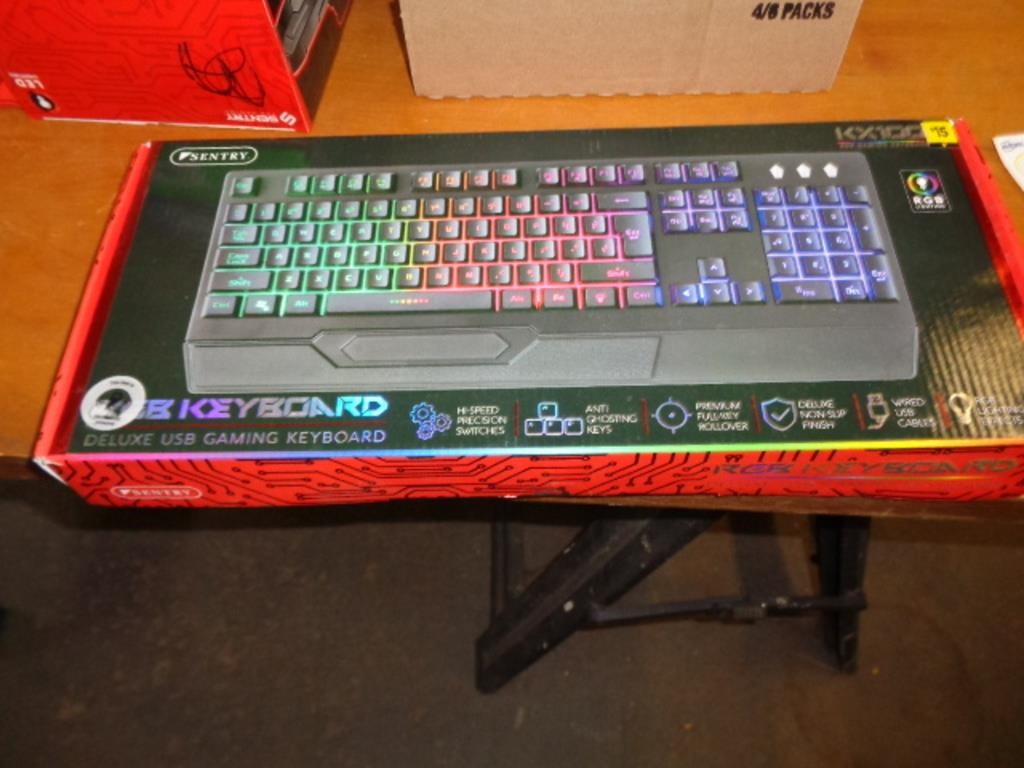 LED LIGHT UP COMPUTER KEYBOARD