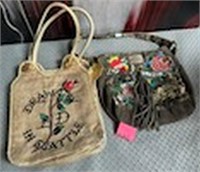 343 - LOT OF 2 TOTE BAG / PURSES (W211)