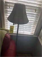 Floor lamp