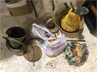 ASSORTED BASKETS LOT