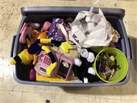 TOTE FULL OF CHILDRENS TOYS