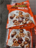 REESES POPPED SNACK MIX