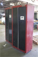 (2) Craftsman Shop Cabinets Approx 32"x18"x24"