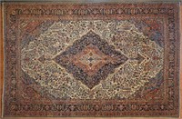Unusual Sarouk carpet, approx. 11.8 x 17.10