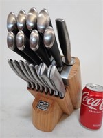 Chicago Cutlery Knives Set