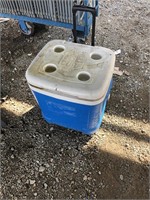 COOLER - CRACKED ON LID